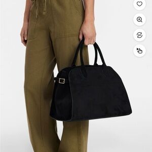 Time and Tru Elegant Black Handbag